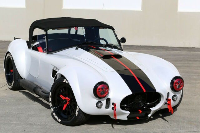 Shelby Cobra 1965 image number 23