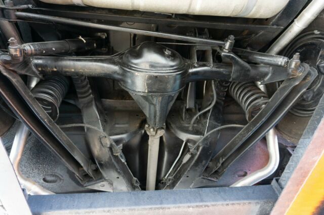 Chevrolet Impala 1963 image number 45