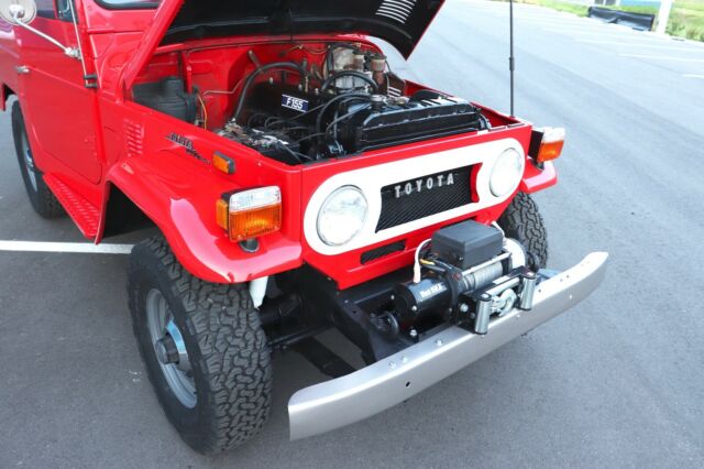 Toyota Land Cruiser 1973 image number 46