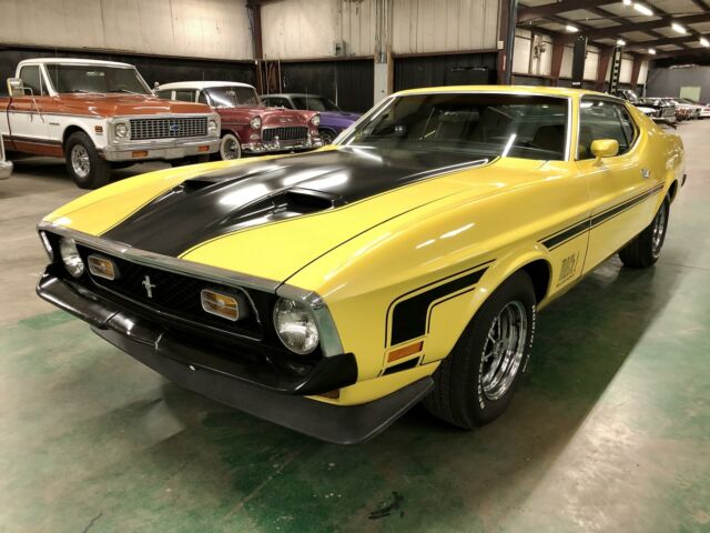 Ford Mustang 1972 image number 24