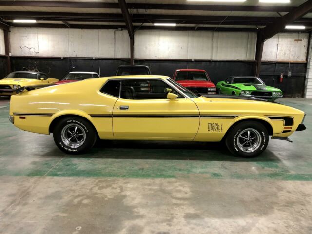 Ford Mustang 1972 image number 29