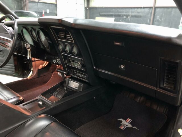 Ford Mustang 1972 image number 40