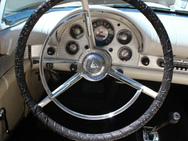 Ford Thunderbird 1957 image number 32