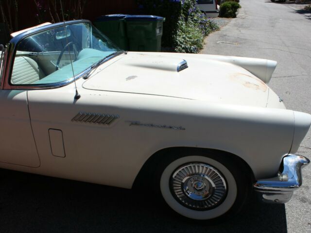 Ford Thunderbird 1957 image number 34