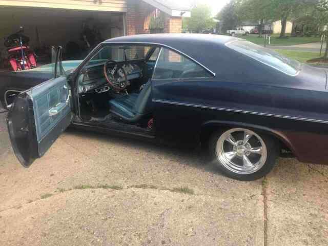 Chevrolet Impala 1966 image number 19