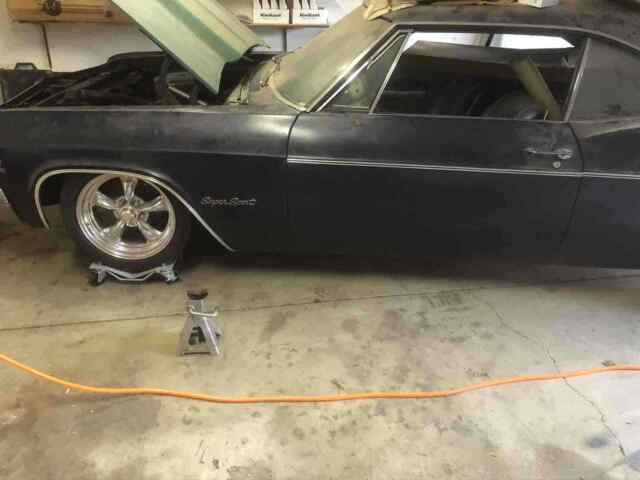 Chevrolet Impala 1966 image number 23