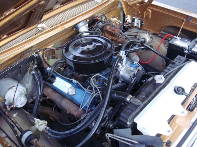 Dodge D200 1976 image number 17