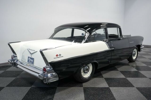 Chevrolet Bel Air/150/210 1957 image number 13