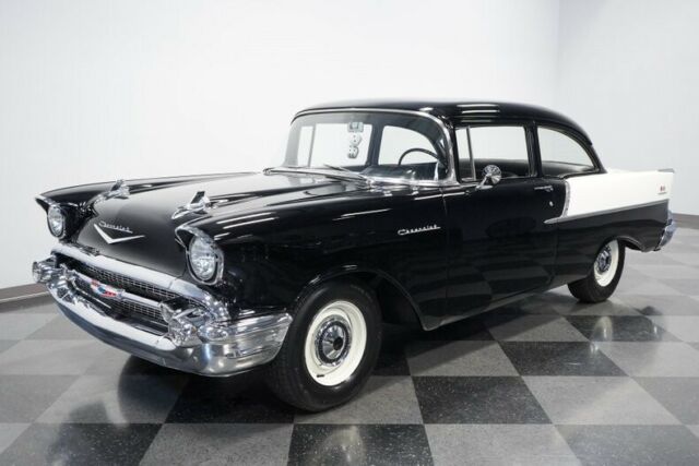 Chevrolet Bel Air/150/210 1957 image number 29