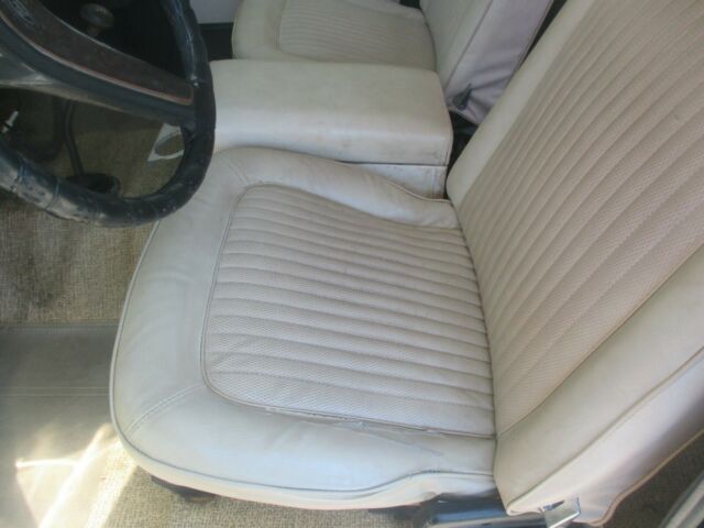 Ford Bronco 1977 image number 10