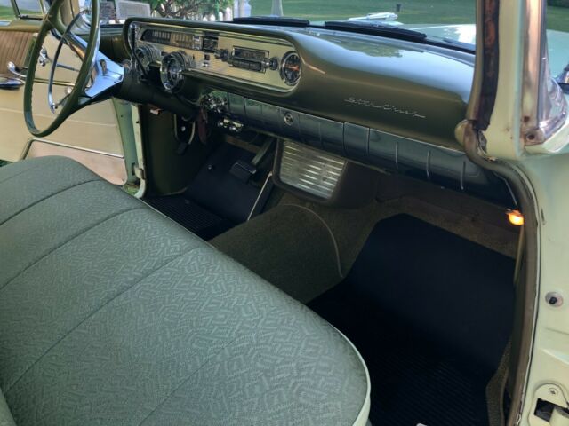 Pontiac Star Chief 1957 image number 23
