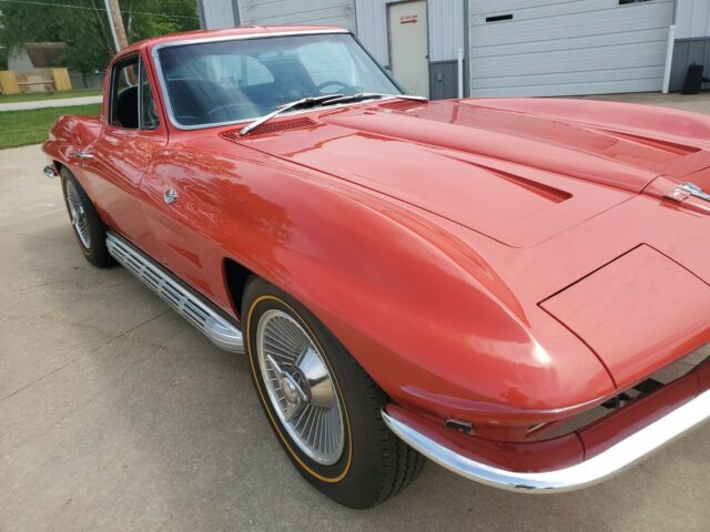 Chevrolet Corvette 1964 image number 29