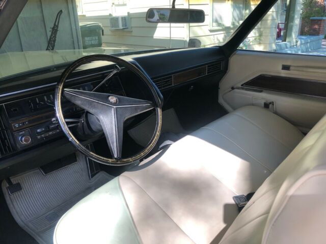 Cadillac DeVille 1969 image number 16