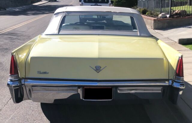 Cadillac DeVille 1969 image number 19