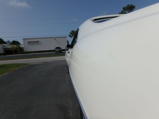 Ford Fairlane 1970 image number 31