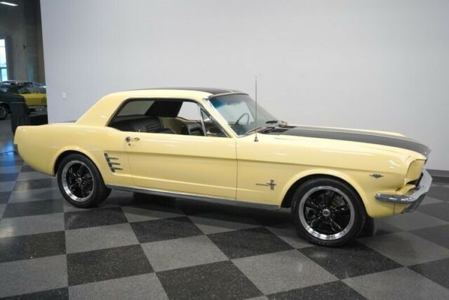 Ford Mustang 1966 image number 40