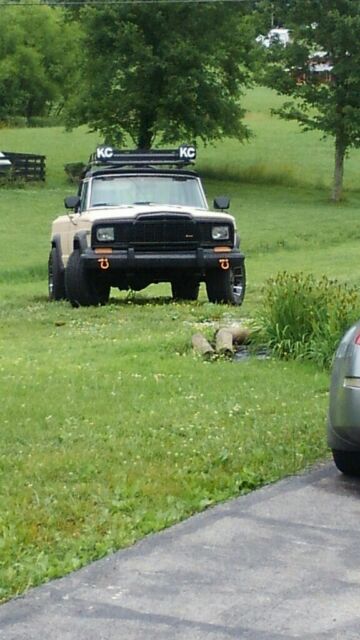 Jeep J20 1979 image number 8