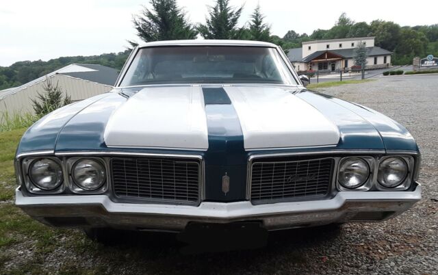 Oldsmobile Cutlass S 1970 image number 13