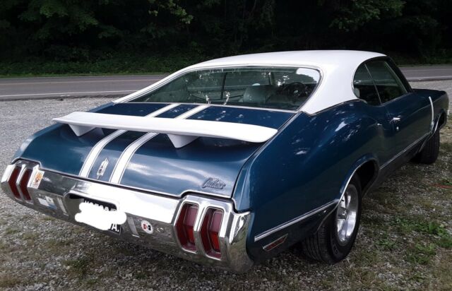 Oldsmobile Cutlass S 1970 image number 25