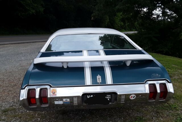 Oldsmobile Cutlass S 1970 image number 30