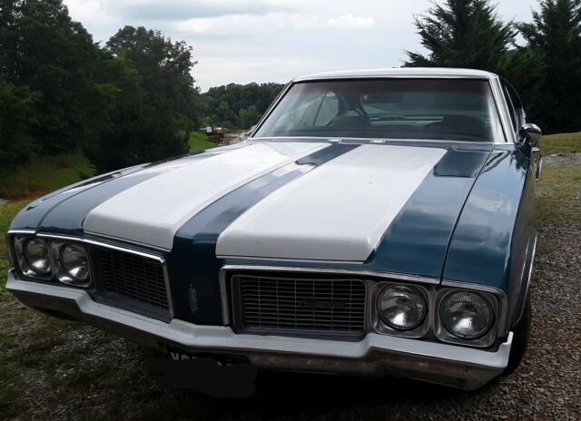 Oldsmobile Cutlass S 1970 image number 33