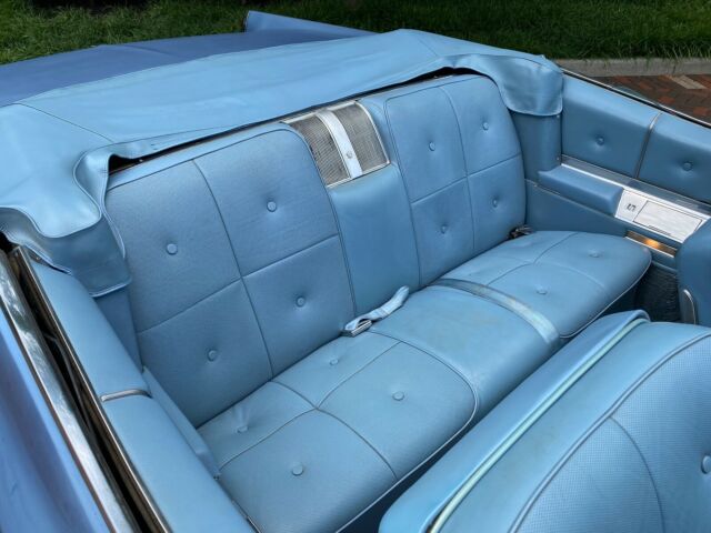 Cadillac DeVille 1967 image number 33