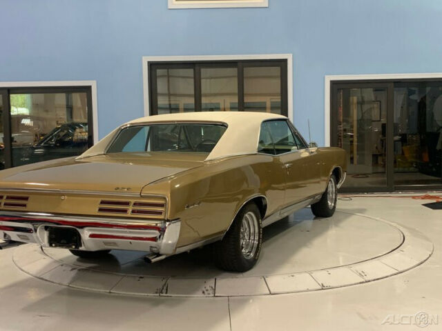 Pontiac GTO 1967 image number 28
