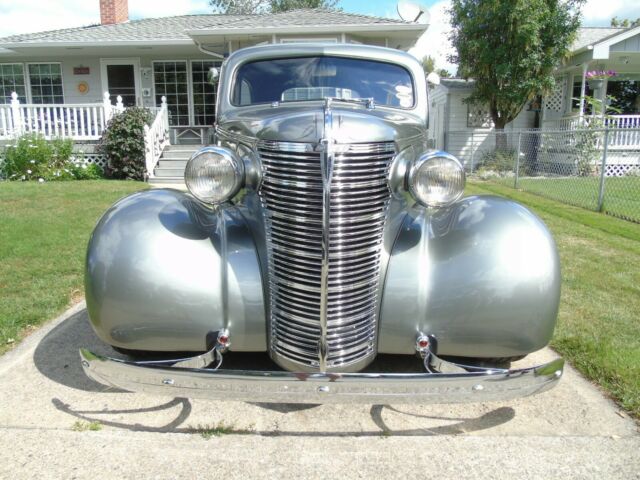 Chevrolet Sedan 1938 image number 25