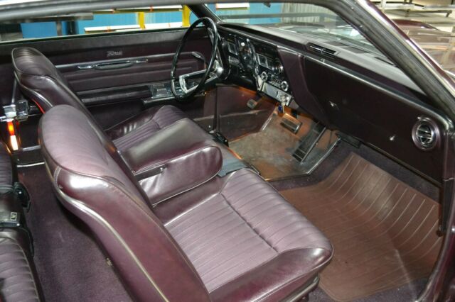 Oldsmobile Toronado 1966 image number 5
