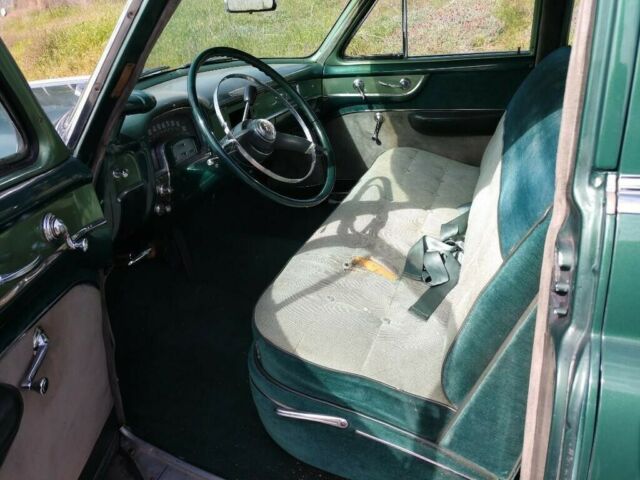 Cadillac Series 62 1952 image number 20