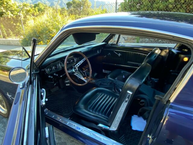 Ford Mustang 1965 image number 20