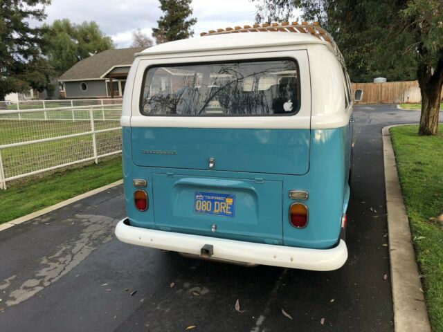 Volkswagen Bus/Vanagon 1971 image number 15