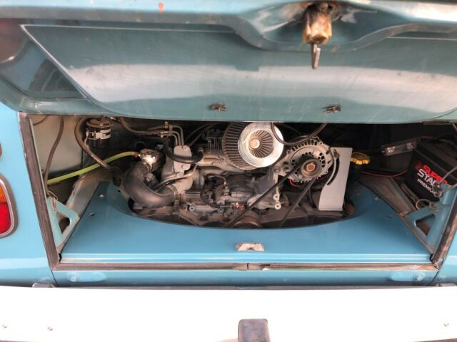 Volkswagen Bus/Vanagon 1971 image number 35