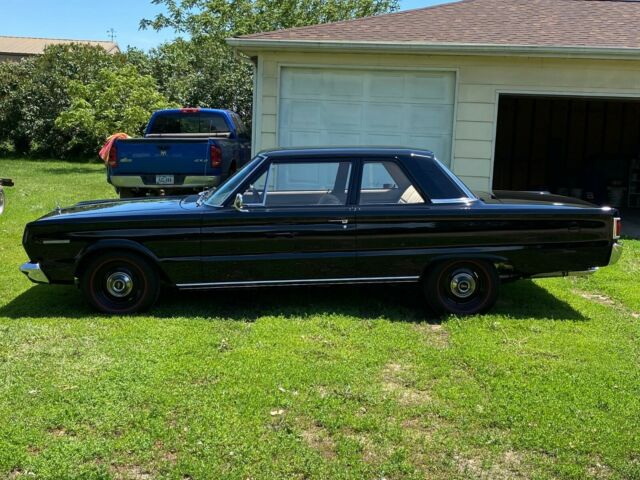 Plymouth Satellite 1967 image number 3