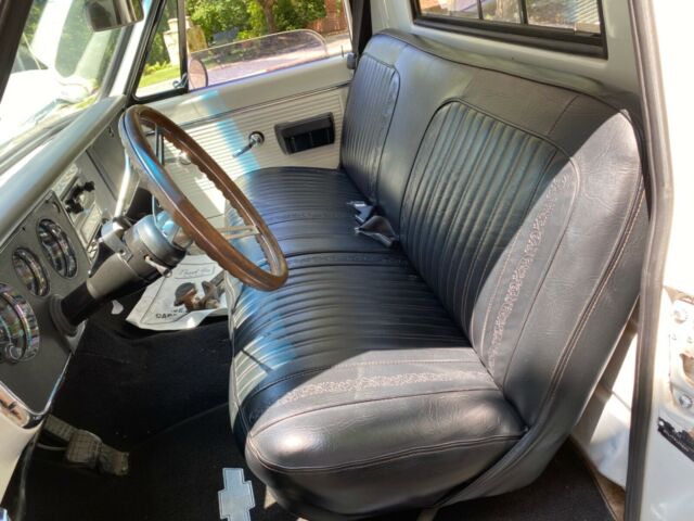 Chevrolet C-10 1967 image number 37