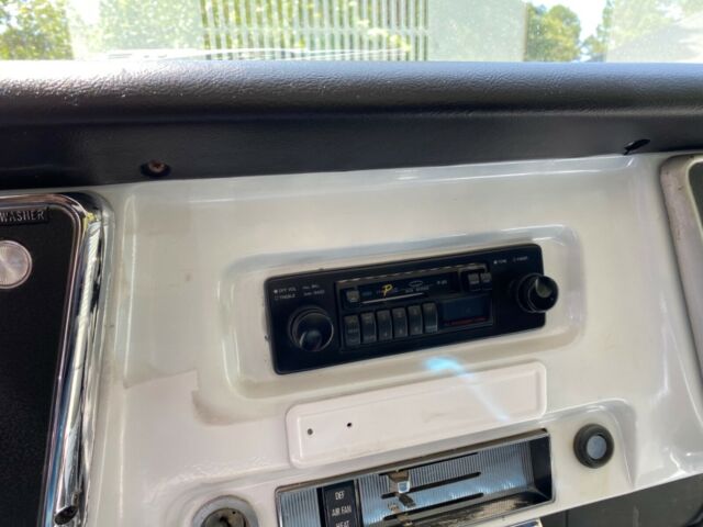 Chevrolet C-10 1967 image number 39
