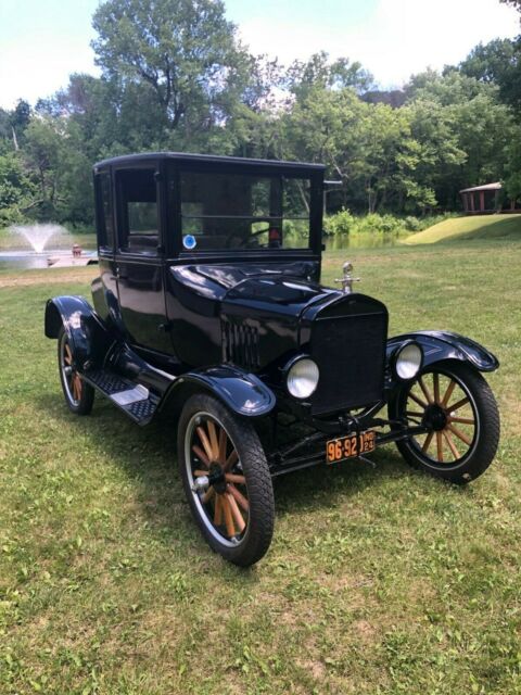Ford Model T 1924 image number 23