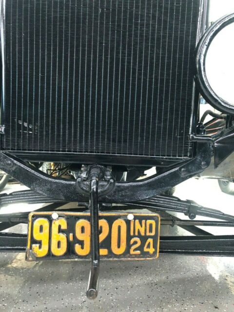 Ford Model T 1924 image number 7