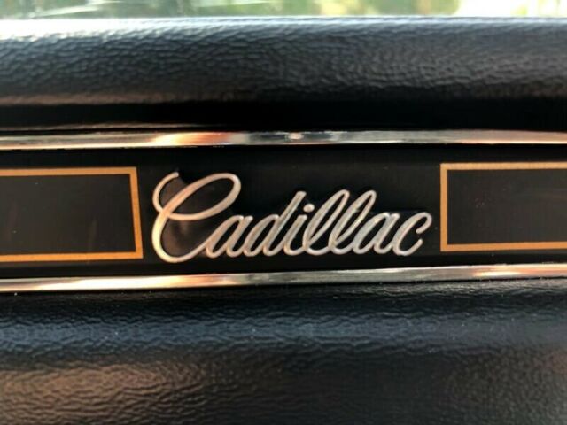Cadillac DeVille 1978 image number 43