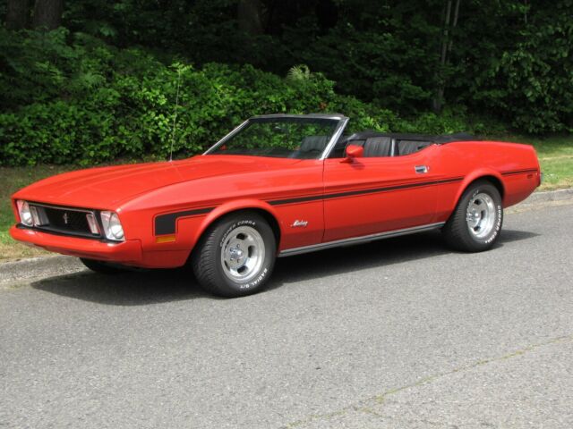 Ford Mustang 1973 image number 0