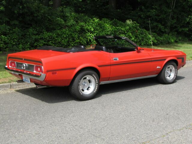 Ford Mustang 1973 image number 2