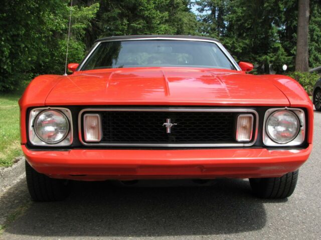 Ford Mustang 1973 image number 8