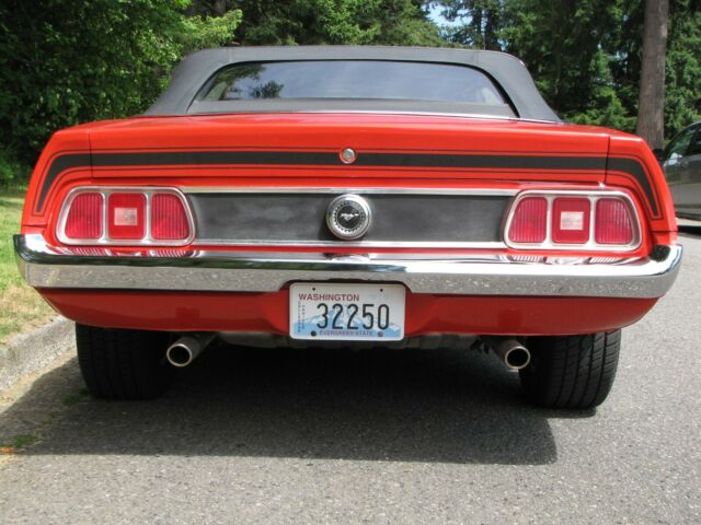 Ford Mustang 1973 image number 9
