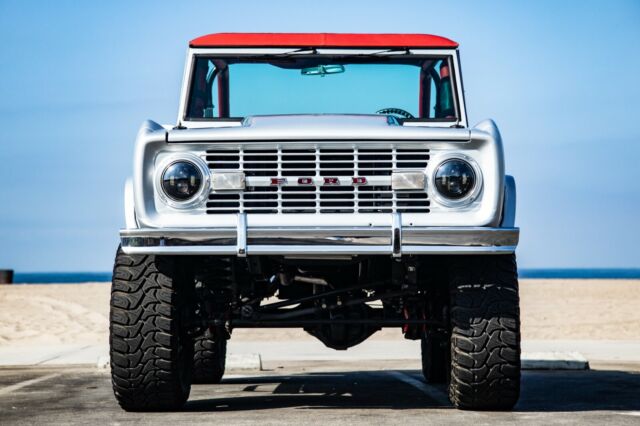 Ford Bronco 1972 image number 10