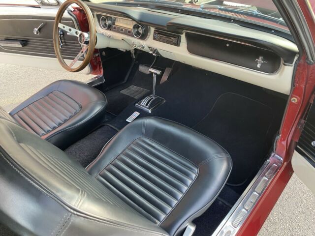 Ford Mustang 1965 image number 36