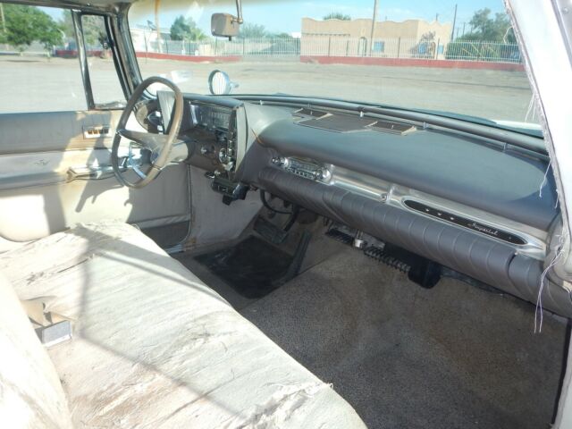 Chrysler Imperial 1963 image number 34