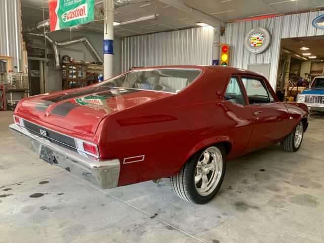 Chevrolet Nova 1971 image number 4