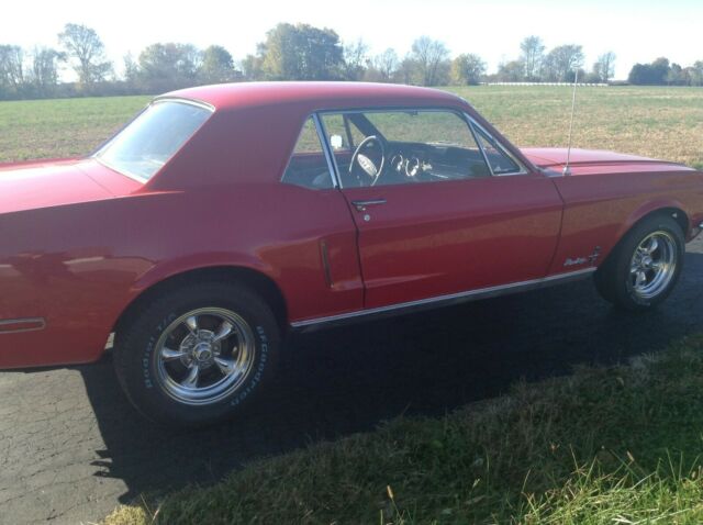 Ford Mustang 1968 image number 21