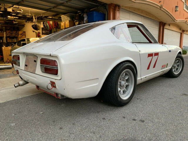 Datsun Z-Series 1971 image number 4