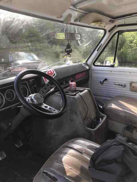 Chevrolet Van 1970 image number 33
